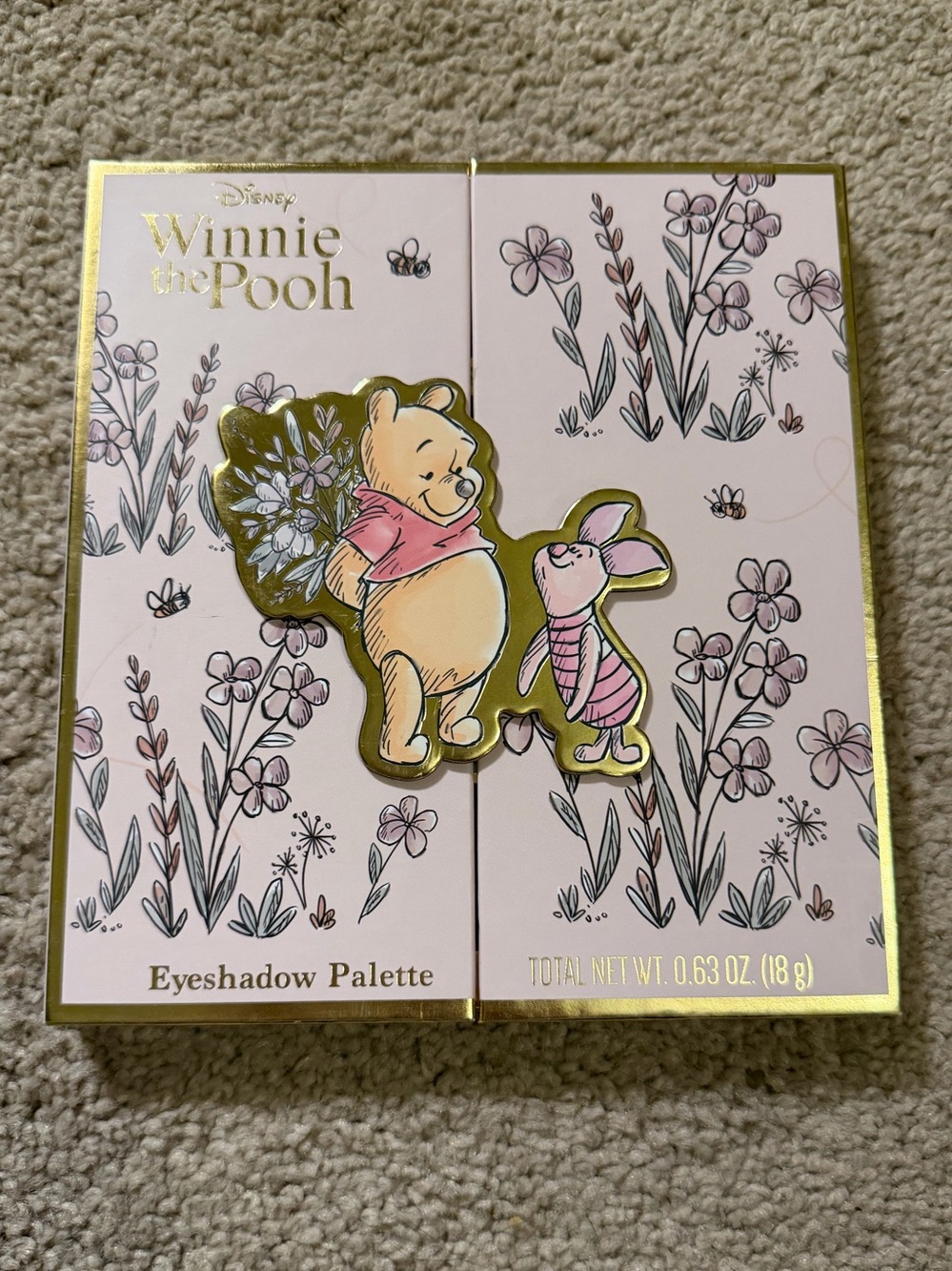 Disney Winnie the Pooh floral eyeshadow palette